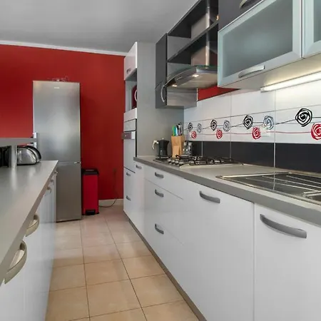 Dario * Novi Vinodolski